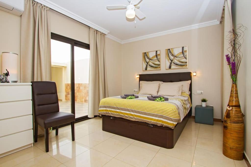 Riviera Park 2B, Central 2 Bed Puerto del Carmen  Bagian luar foto