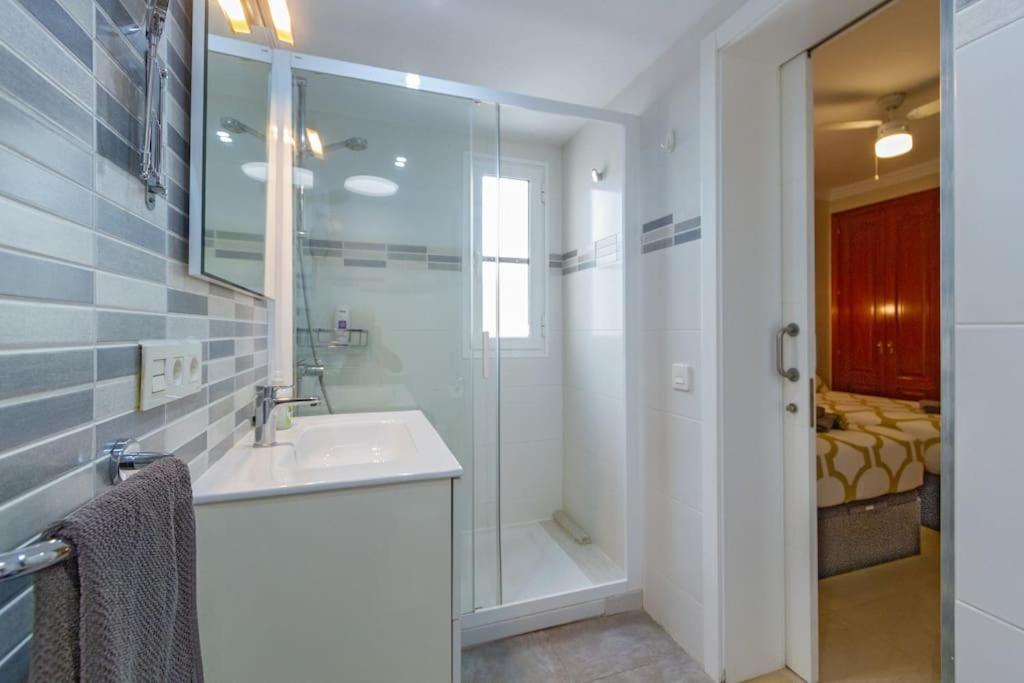 Riviera Park 2B, Central 2 Bed Puerto del Carmen  Bagian luar foto